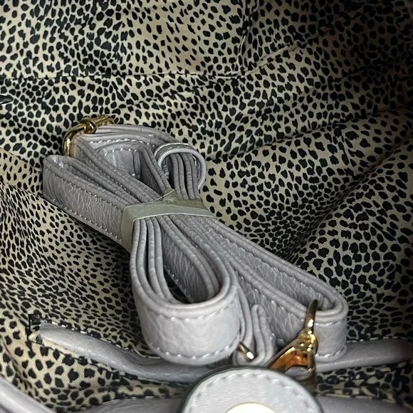 Shop Impressions Purse - Picture 5 of 5